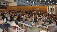 Blick in das vollbesetzte Auditorium während der internationale Medical Biodefense Conference