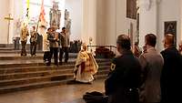 Soldaten beim Gottesdienst zum Weltfriedenstag im Würzburger Kiliansdom