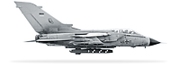 Ein Kampfflugzeug vom Typ PA-200 Tornado in Seitenansicht freigestellt