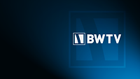 Das Logo von Bundeswehr TV auf blauem Hintergrund.