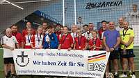 Die Teilnehmer des Familienfussballtages