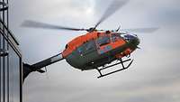 Ein Hubschrauber H145M LUH SAR im Flug