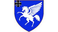 Das Verbandsabzeichen zeigt ein nach rechts springendes weißes Pegasus auf blauem Grund. Oben rechts steht das Eiserne Kreuz.