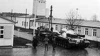Panzer vom Typ M-47 in der Kaserne