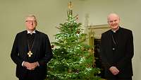 Bildmontage: Der Evangelische Militärbischof Bernhard Felmberg (links) mit dem Katholischen Militärbischof Franz-Josef Overbeck
