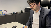 Sven Weizenegger unterzeichnet Innovationsinitiative im Berliner CIH