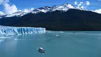 Blauer Himmel, Schnee auf dem Bergen, Wasser und Gletscher – Das bestaunte Axel Schönborn in Argentinien