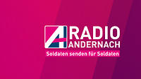 Das Logo von Radio Andernach auf magentafarbenem Hintergrund