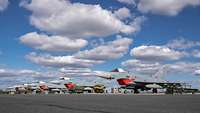 Zehn Kampfjets aus allen Eurofighterverbänden der Luftwaffe nehmen an der mutlinationalen Übung Arctic Challenge teil