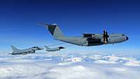 In-flight refueling with A400M