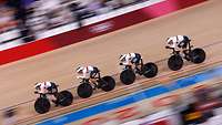 Vier Bahnradfahrerinnen bei den Olympischen Spielen in Tokio.