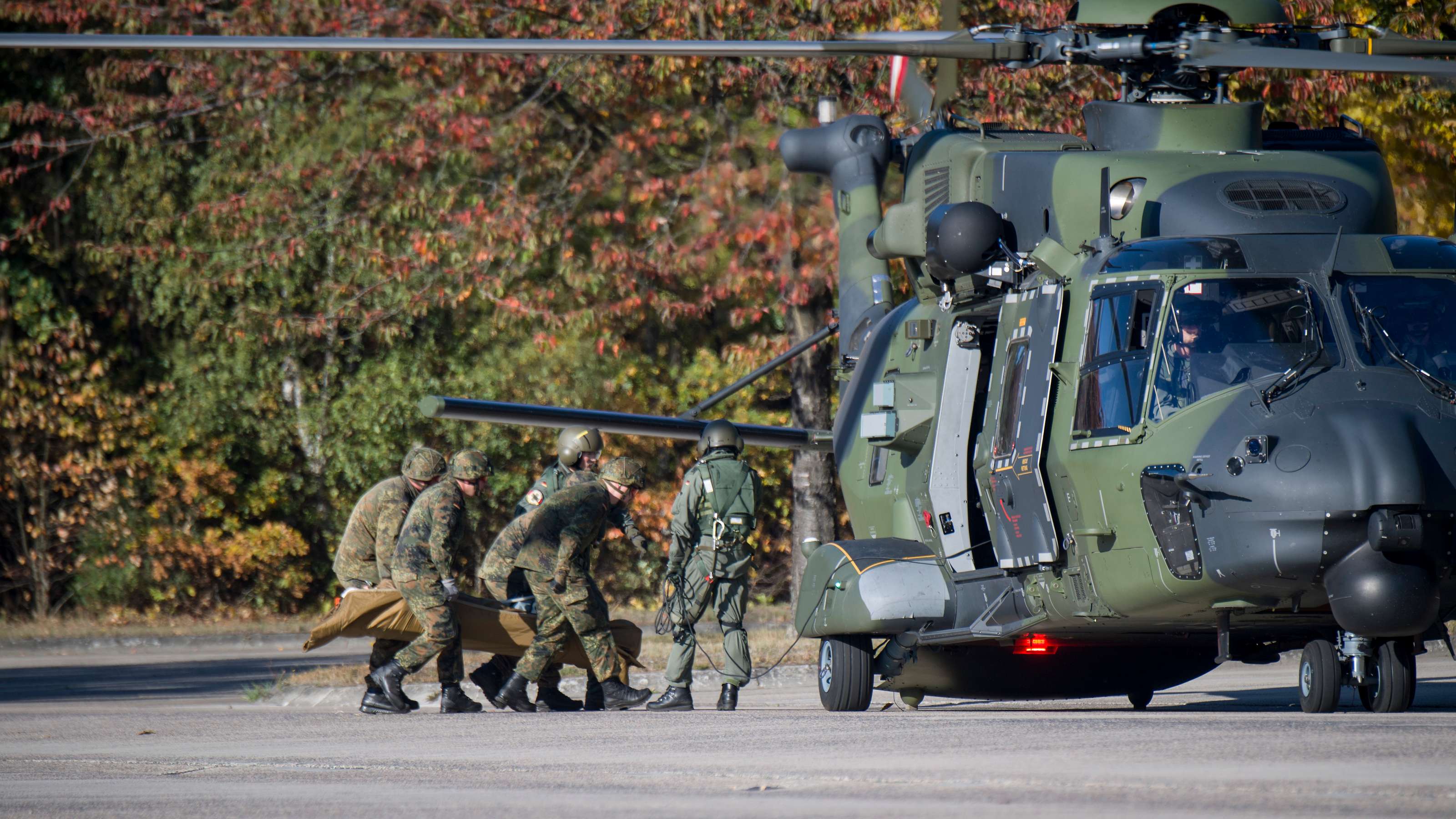 Warndreieck schwere standfeste Ausführung Orig. Bundeswehr