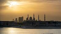 Abu Dhabi im Sonnenuntergang