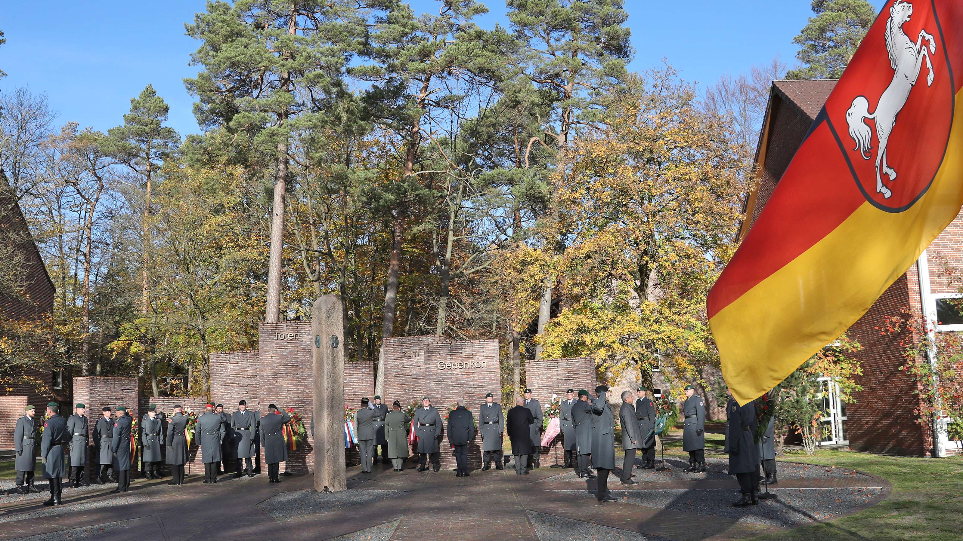 Volkstrauertag An Der Panzertruppenschule Der Bundeswehr