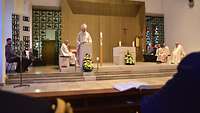 Militärbischof Overbeck im Gottesdienst In der Standortkirche St. Louis