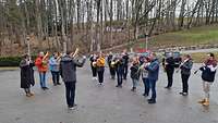 Ständchen durch das Heeresmusikkorps Kassel während einer Rüstzeit in Steingaden