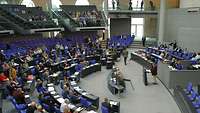 Blick in den Plenarsaal des Deutschen Bundestags
